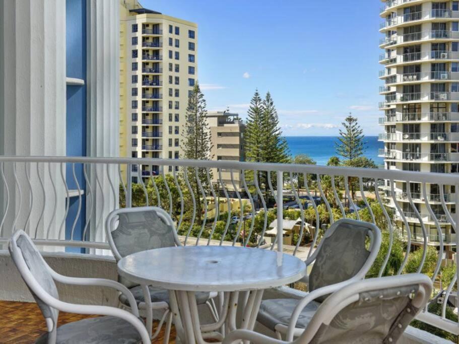 Excluza At The Aegean Gold Coast Exterior photo